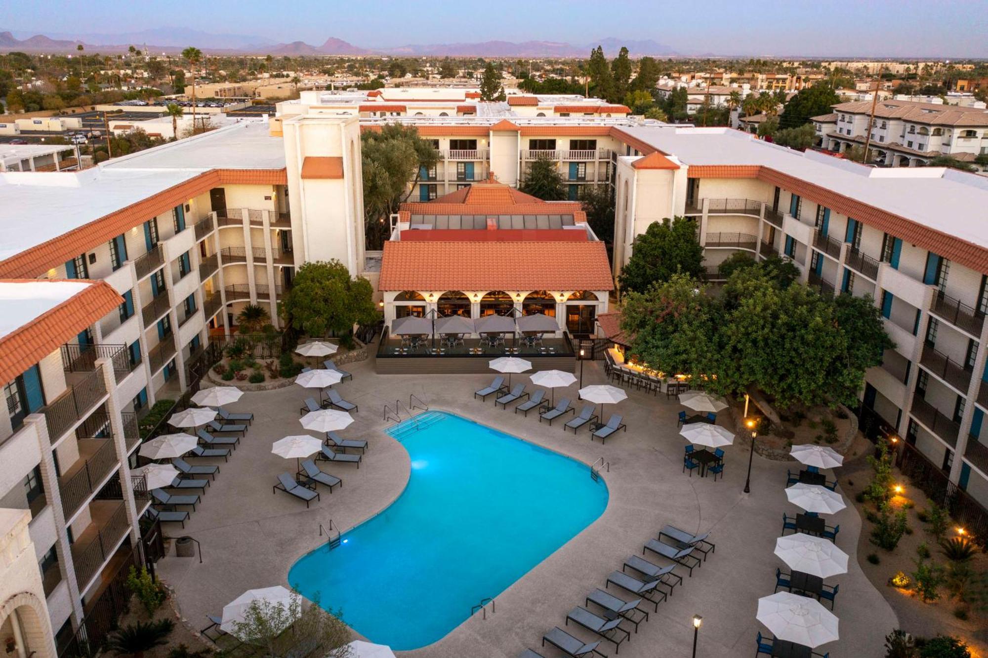 Embassy Suites By Hilton Scottsdale Resort Zewnętrze zdjęcie